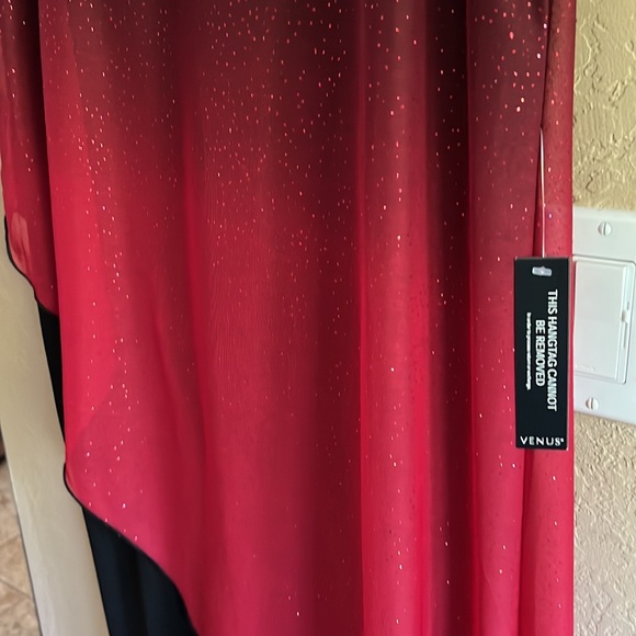 Venus Women’s Sheer overlay Jumpsuit red sparkly and black NEW size Large - Picture 6 of 17